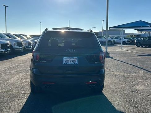 Certified 2018 Ford Explorer Sport w/ Equipment Group 401A image 4
