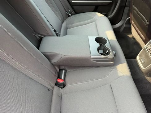 Used 2019 Dodge Charger SXT AWD/4WD image 50