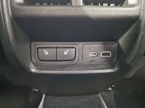 Used 2020 Cadillac XT4 Premium Luxury image 39