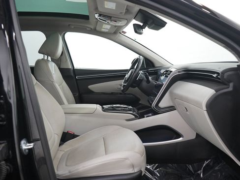 Used 2024 Hyundai Tucson Limited AWD/4WD image 13