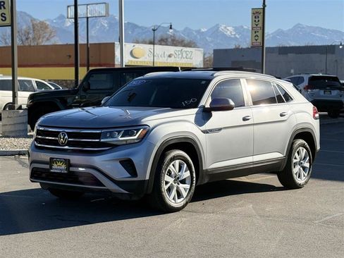 Used 2021 Volkswagen Atlas Cross Sport S AWD/4WD image 3