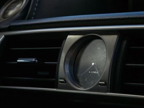 Used 2015 Lexus IS 250 RWD image 24