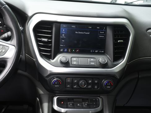 Used 2021 GMC Acadia SLT w/ LPO, Roadside Safety Package AWD/4WD image 16