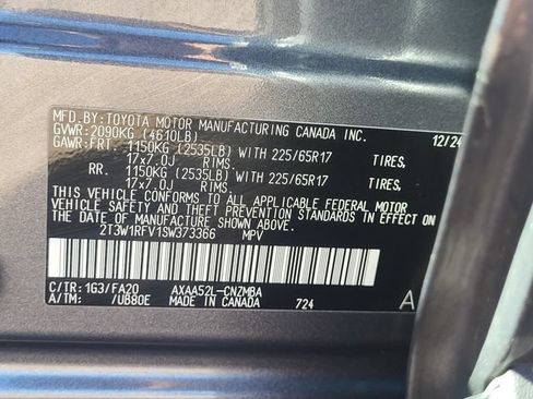 Used 2025 Toyota RAV4 XLE FWD image 29