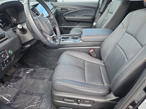 Used 2024 Honda Passport TrailSport image 30