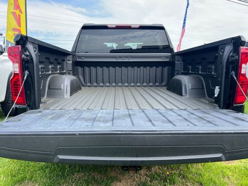 Used 2023 Chevrolet Silverado 1500 LT image 16