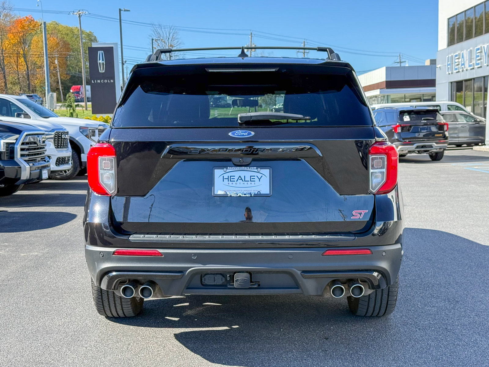 Certified 2024 Ford Explorer ST w/ Equipment Group 401A AWD/4WD image 5
