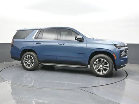 New 2026 Chevrolet Tahoe LS w/ LPO, Dark Essentials Package AWD/4WD image 13