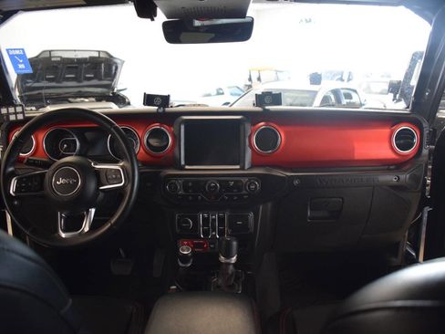 Used 2018 Jeep Wrangler Unlimited Rubicon image 48