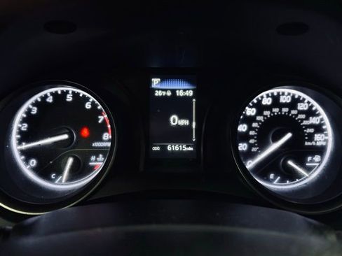 Used 2024 Toyota Camry SE image 23