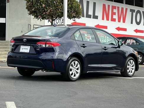 Used 2026 Toyota Corolla LE FWD image 5