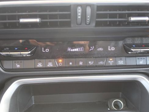 Used 2025 MAZDA CX-70 3.3 Turbo w/ Preferred Package image 24