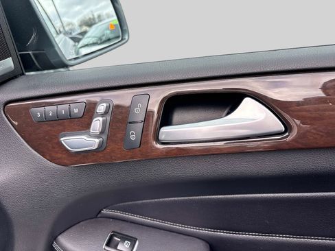 Used 2017 Mercedes-Benz GLS 450 4MATIC image 20