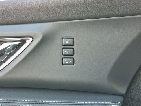 New 2026 Subaru Ascent Limited image 16