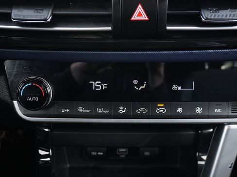 Used 2023 Kia Seltos S w/ Navigation Package image 51