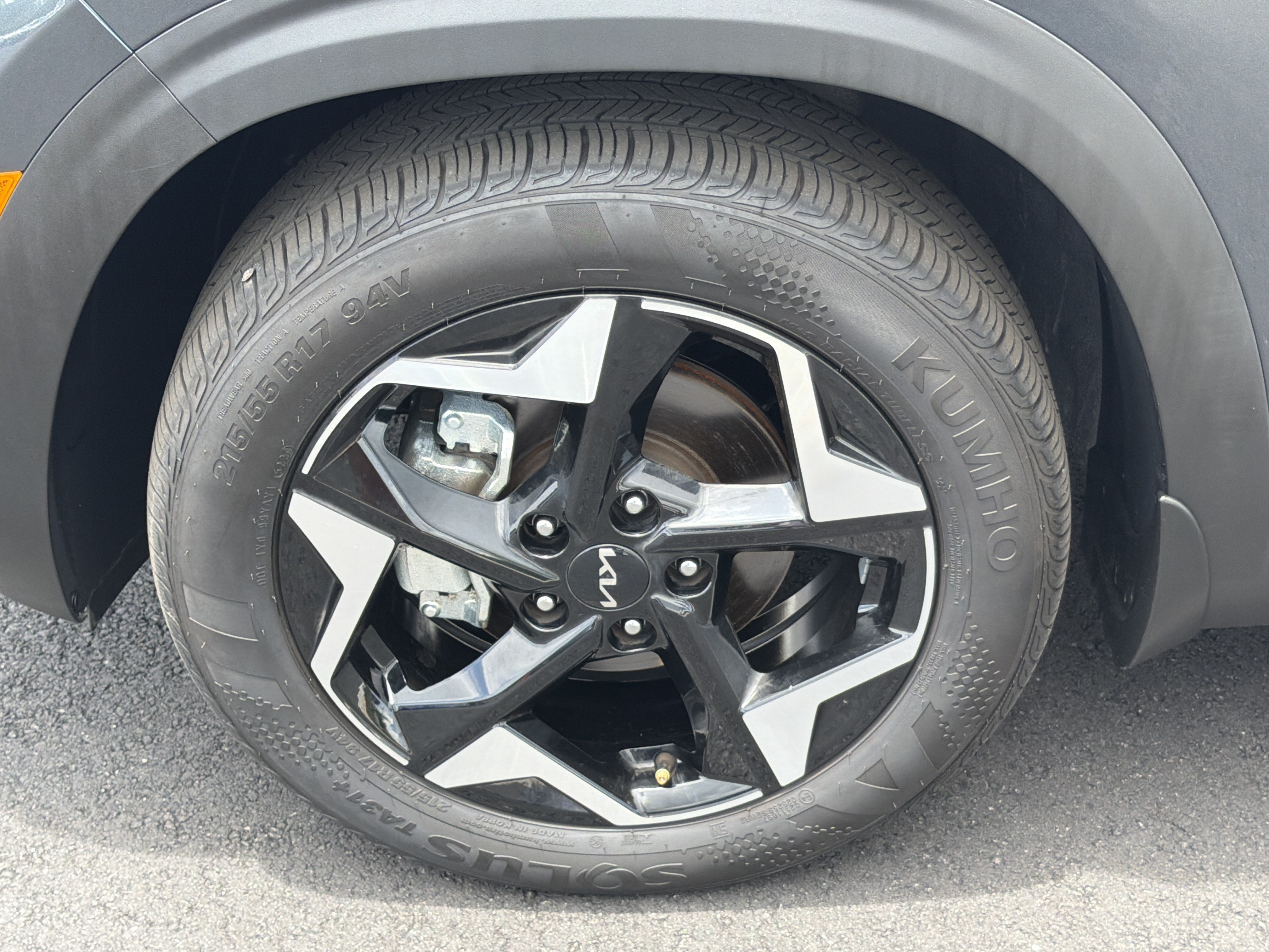 Certified 2025 Kia Seltos S FWD image 11