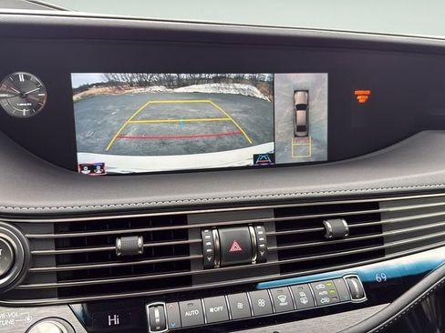 Used 2018 Lexus LS 500 AWD w/ Luxury Package image 27