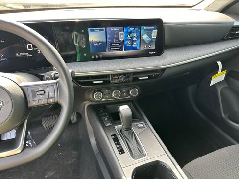 New 2026 Nissan Kicks S image 26