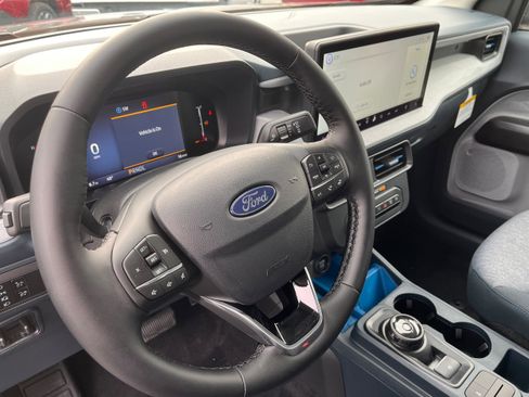 New 2025 Ford Maverick XLT w/ Equipment Group 301A image 32