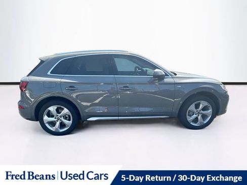 Used 2023 Audi Q5 2.0T Premium Plus w/ Premium Plus Package AWD/4WD image 11