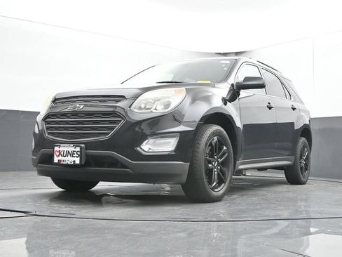 Used 2017 Chevrolet Equinox LT AWD/4WD image 27