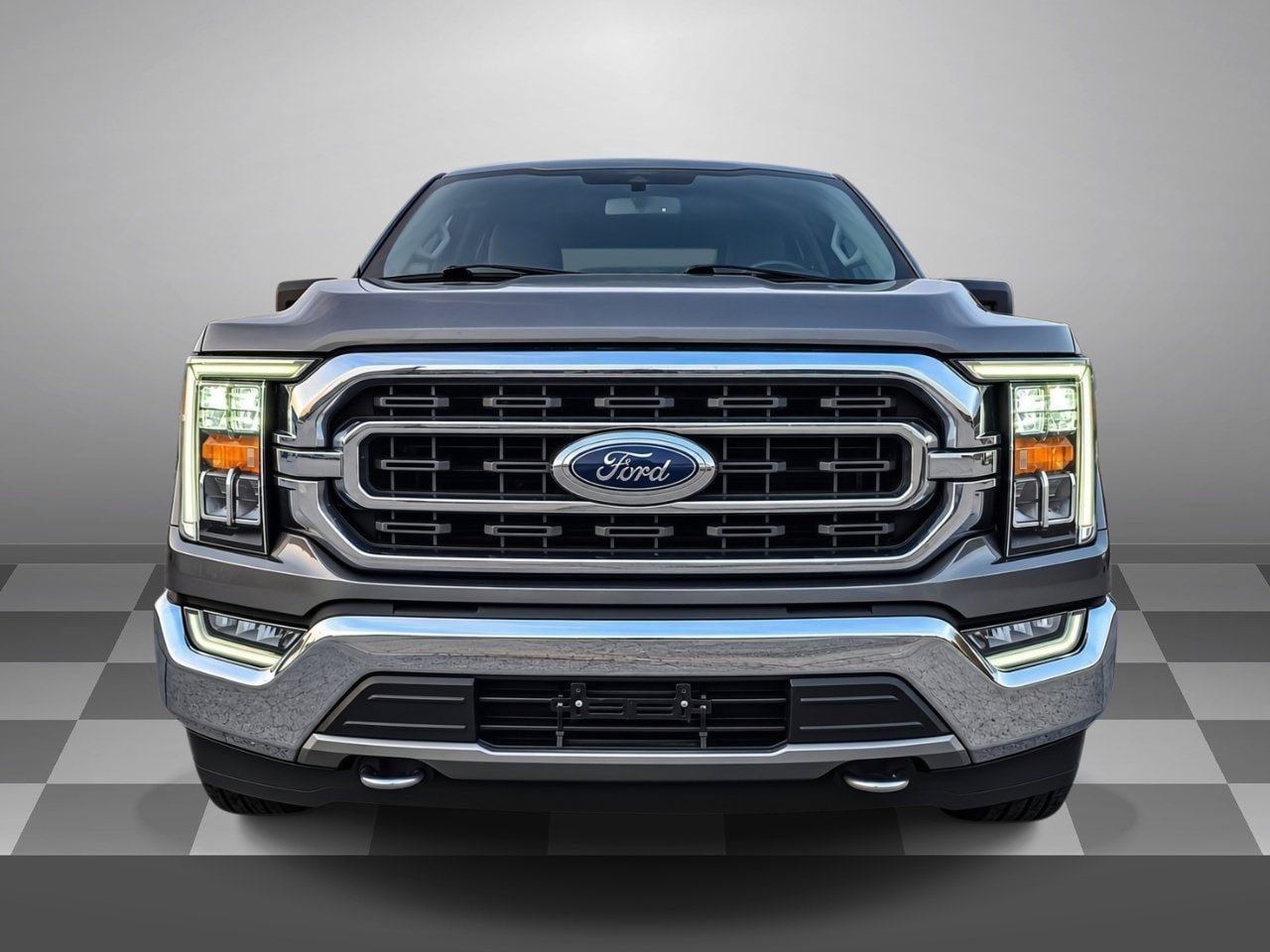 Used 2021 Ford F150 XLT w/ Equipment Group 302A High AWD/4WD image 2