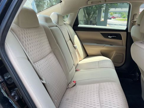 Used 2017 Nissan Altima 2.5 S w/ Power Driver Seat Package FWD image 28