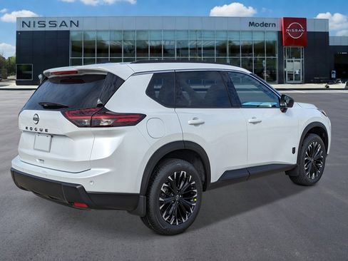 New 2026 Nissan Rogue SV image 5