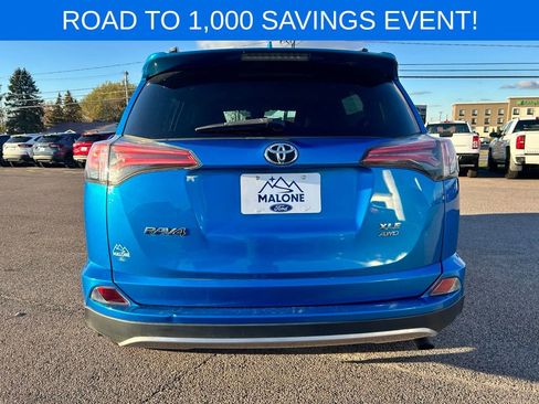 Used 2017 Toyota RAV4 XLE image 5