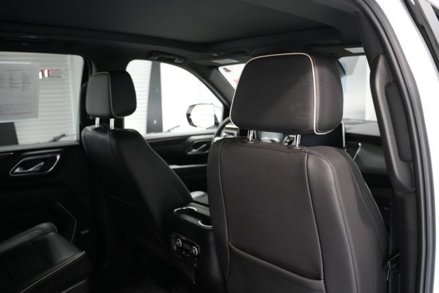 Used 2023 Chevrolet Tahoe Premier AWD/4WD image 23