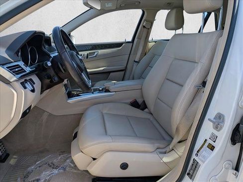 Used 2016 Mercedes-Benz E 350 4MATIC Wagon image 17