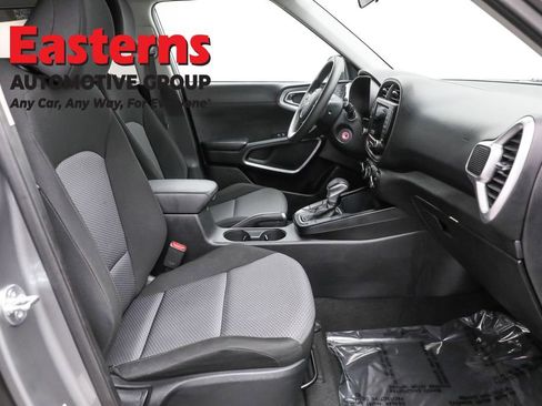 Used 2024 Kia Soul LX w/ Option Group 015 image 24