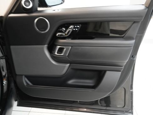 Used 2019 Land Rover Range Rover Supercharged AWD/4WD image 36