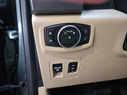 Used 2018 Ford F150 XLT w/ Equipment Group 302A Luxury RWD image 21