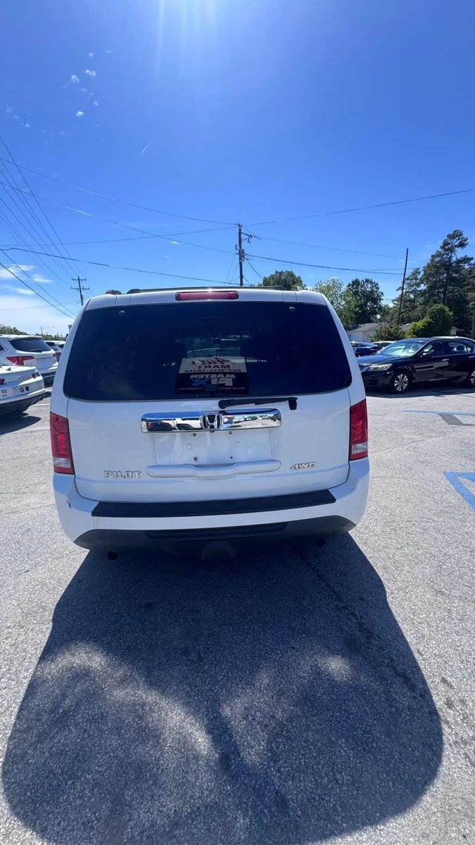 Used 2015 Honda Pilot LX image 5