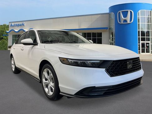 New 2026 Honda Accord LX image 8