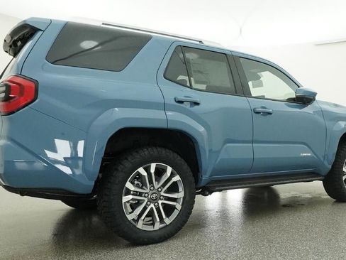 New 2026 Toyota 4Runner Limited AWD/4WD image 25