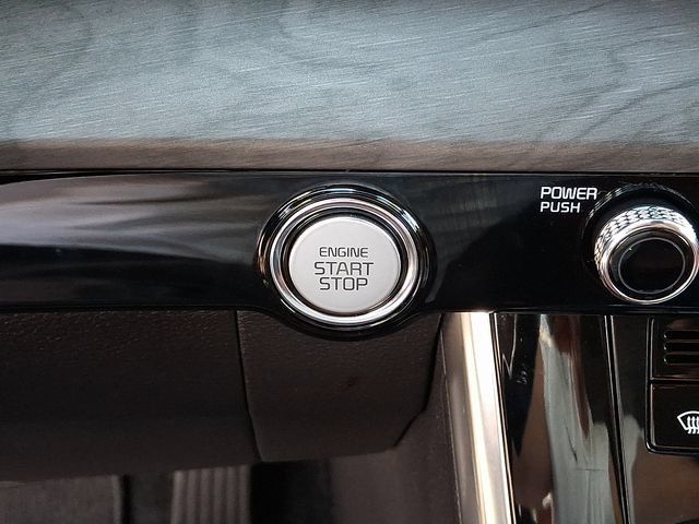 Used 2023 Kia Carnival SX FWD image 27