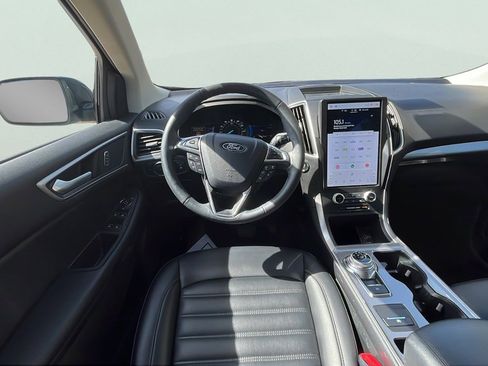Certified 2024 Ford Edge SEL w/ Convenience Package image 11