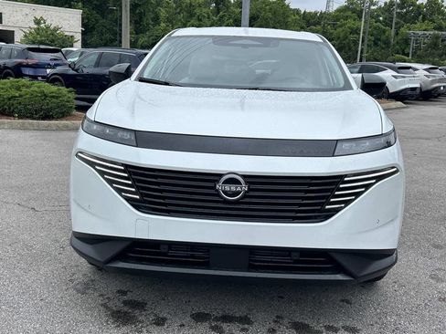 New 2026 Nissan Murano SV AWD/4WD image 2