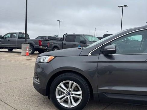 Used 2020 Ford Edge SEL w/ Convenience Package AWD/4WD image 3