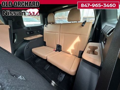 Used 2024 Hyundai Santa Fe Limited AWD/4WD image 14