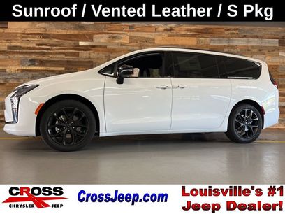 New 2027 Chrysler Pacifica Limited