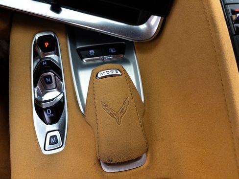 Used 2021 Chevrolet Corvette Stingray Premium Cpe w/ 3LT RWD image 30