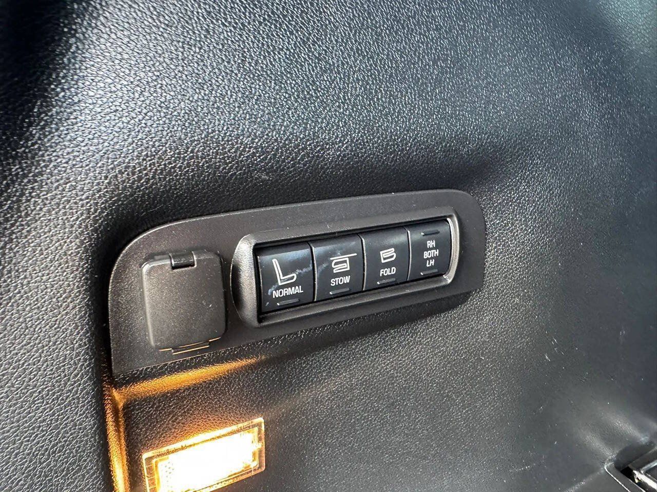 Used 2017 Ford Explorer Sport w/ Equipment Group 401A AWD/4WD image 20