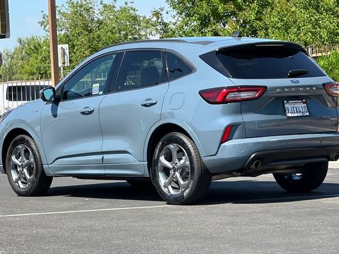 Certified 2023 Ford Escape ST-Line Select w/ Tech Pack #2 AWD/4WD image 7