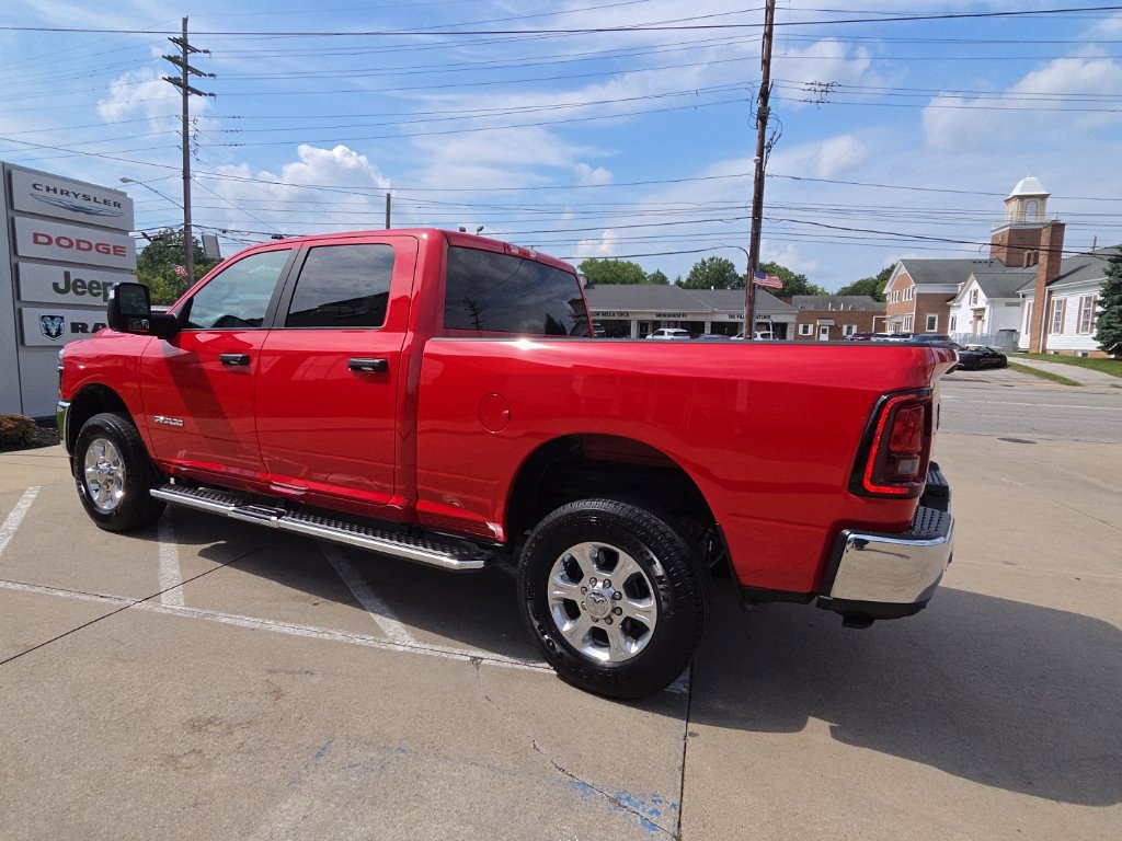 Certified 2026 RAM 2500 Big Horn AWD/4WD image 10