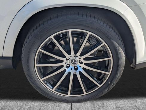 New 2026 Mercedes-Benz GLS 450 GLS 450 image 10