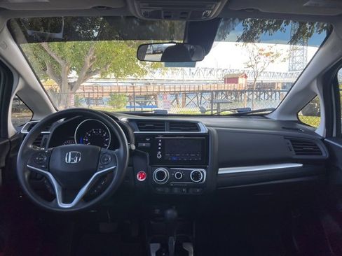 Used 2020 Honda Fit EX image 19