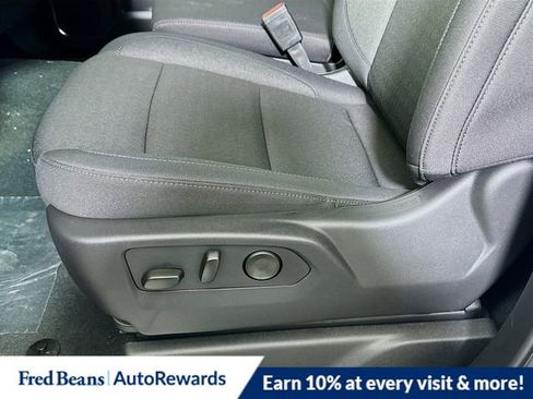 New 2026 GMC Sierra 1500 Elevation image 17